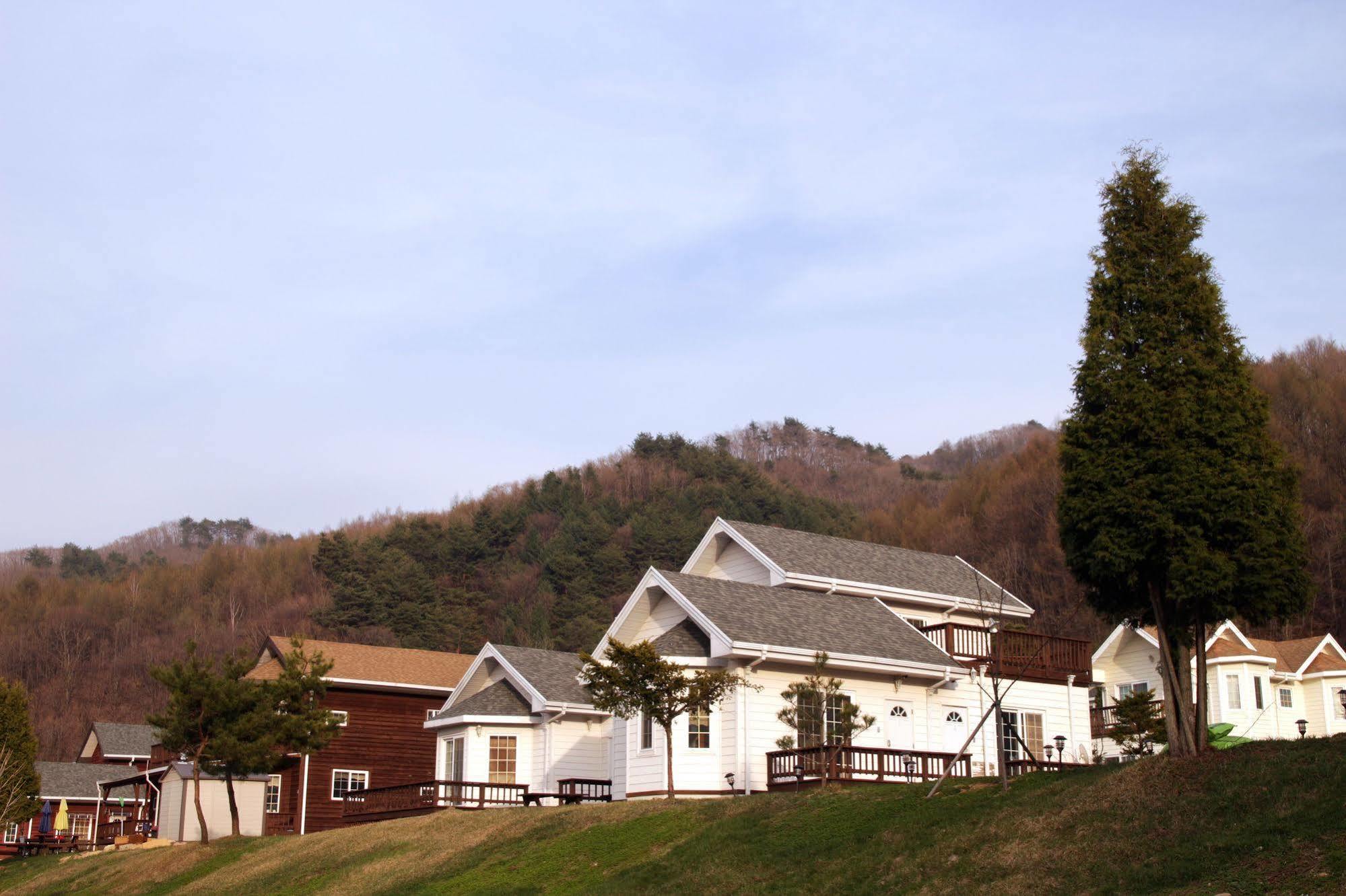 Resort Feliz Phjongcshang Kültér fotó